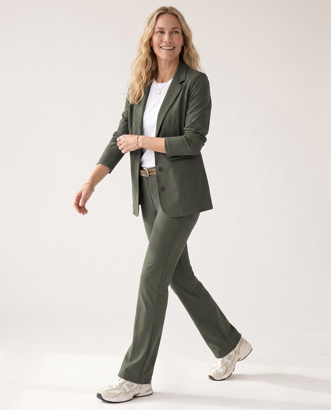 Pant Isa Travel +++ | Deep Olive