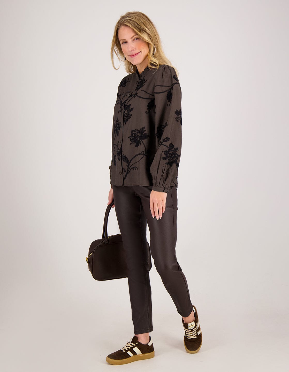 Je m'appelle Tops Blouse Ruche | Chocolate Brown / Black