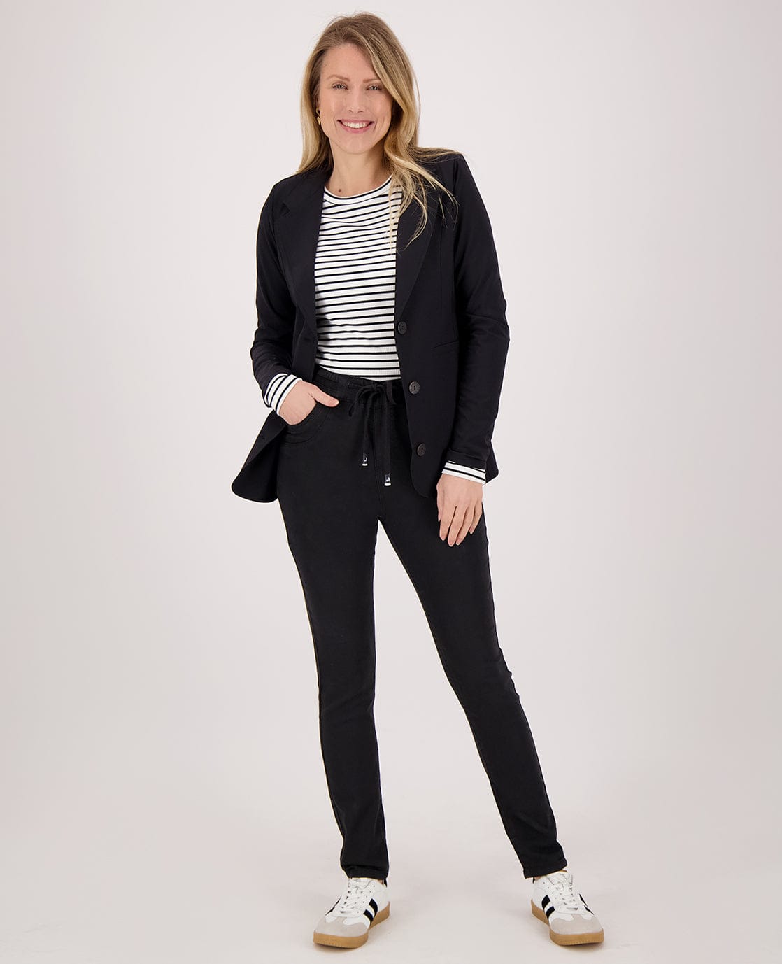 Je m'appelle Broeken Zwart / XS / Short Pant Celine Jogg Denim | Zwart