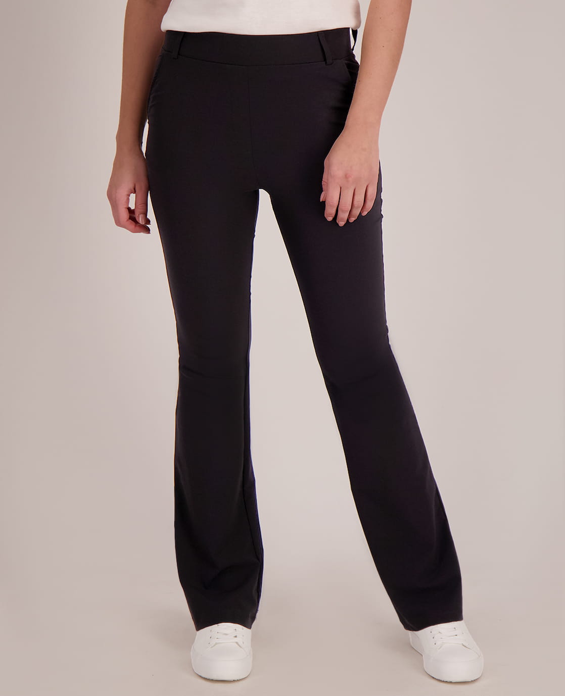 Essentials Ponte Pull-On Mid Rise Enkellengte Kick Flare Broek voor dames, donkergroen, X-Small Essentials Ponte Pull-On Mid Rise Enkellengte Kick Flare Broek voor dames, donkergroen, X-Small