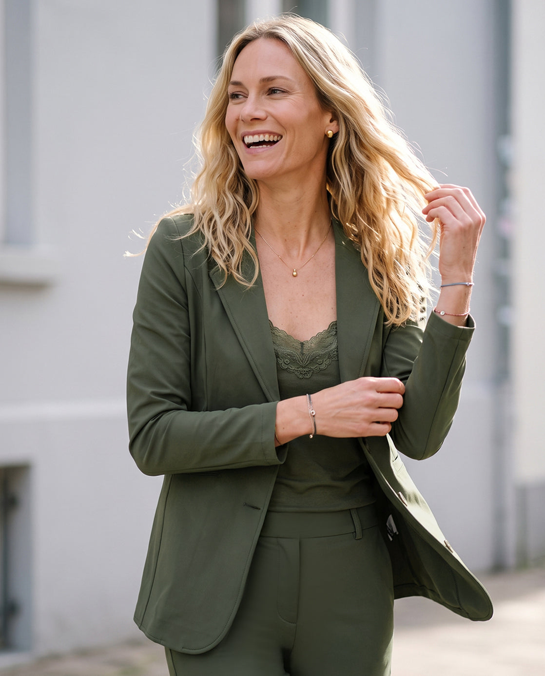 Blazer Perfecte Travel | Deep Olive