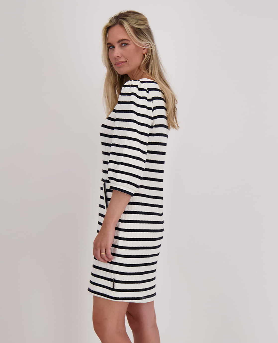 Je m'appelle Jurken Robe Knitted | Ecru / Midnight Blue