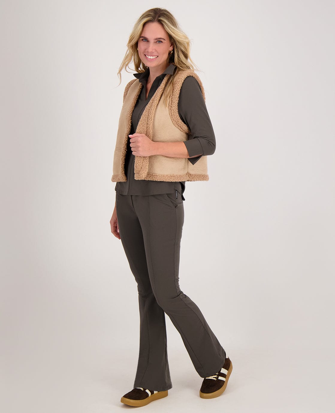 Je m'appelle Tops Top Collar Travel | Dark Taupe