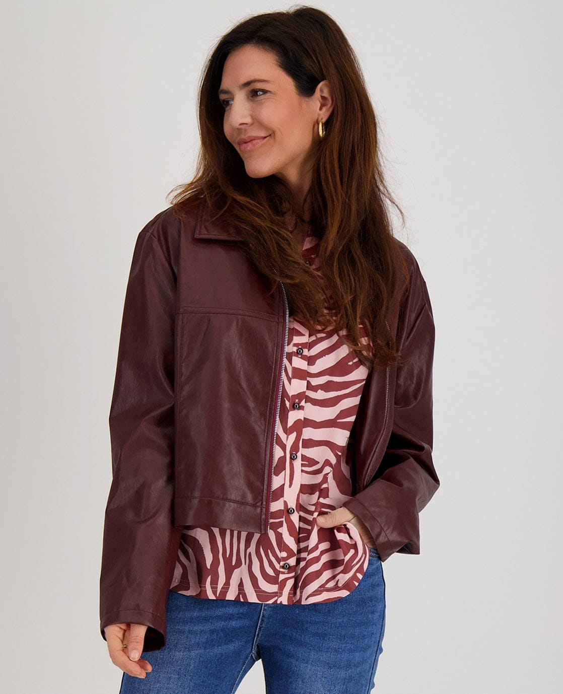 Je m'appelle Jassen Jacket Demi | Dark Burgundy