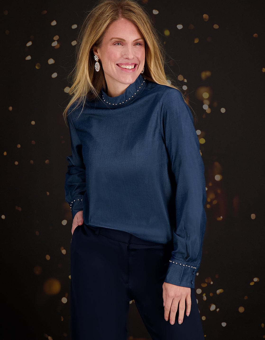 Je m'appelle Tops Medium Denim Blue / XS Top Studs | Medium Denim Blue