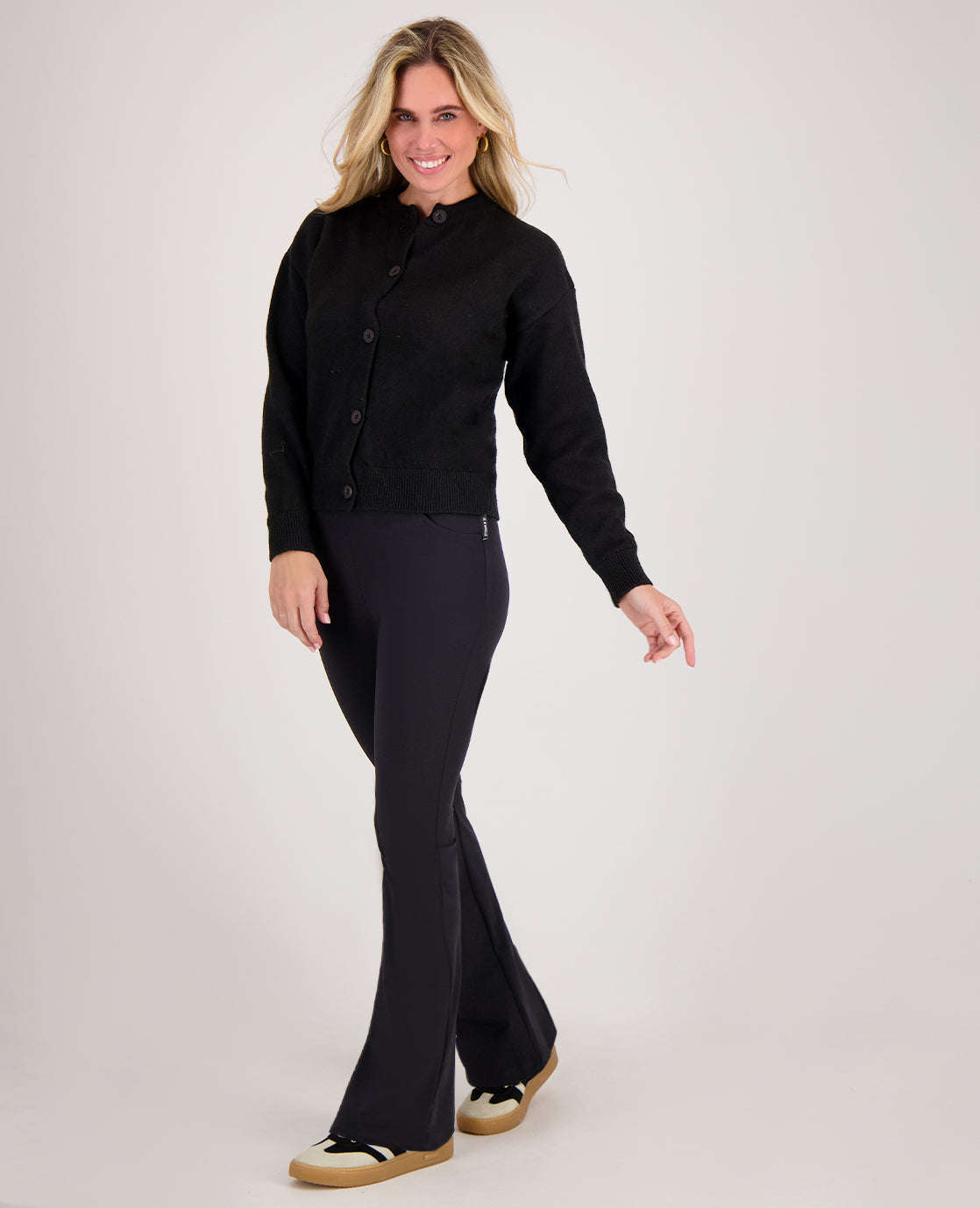 Pant Flare Amber Travel | Zwart