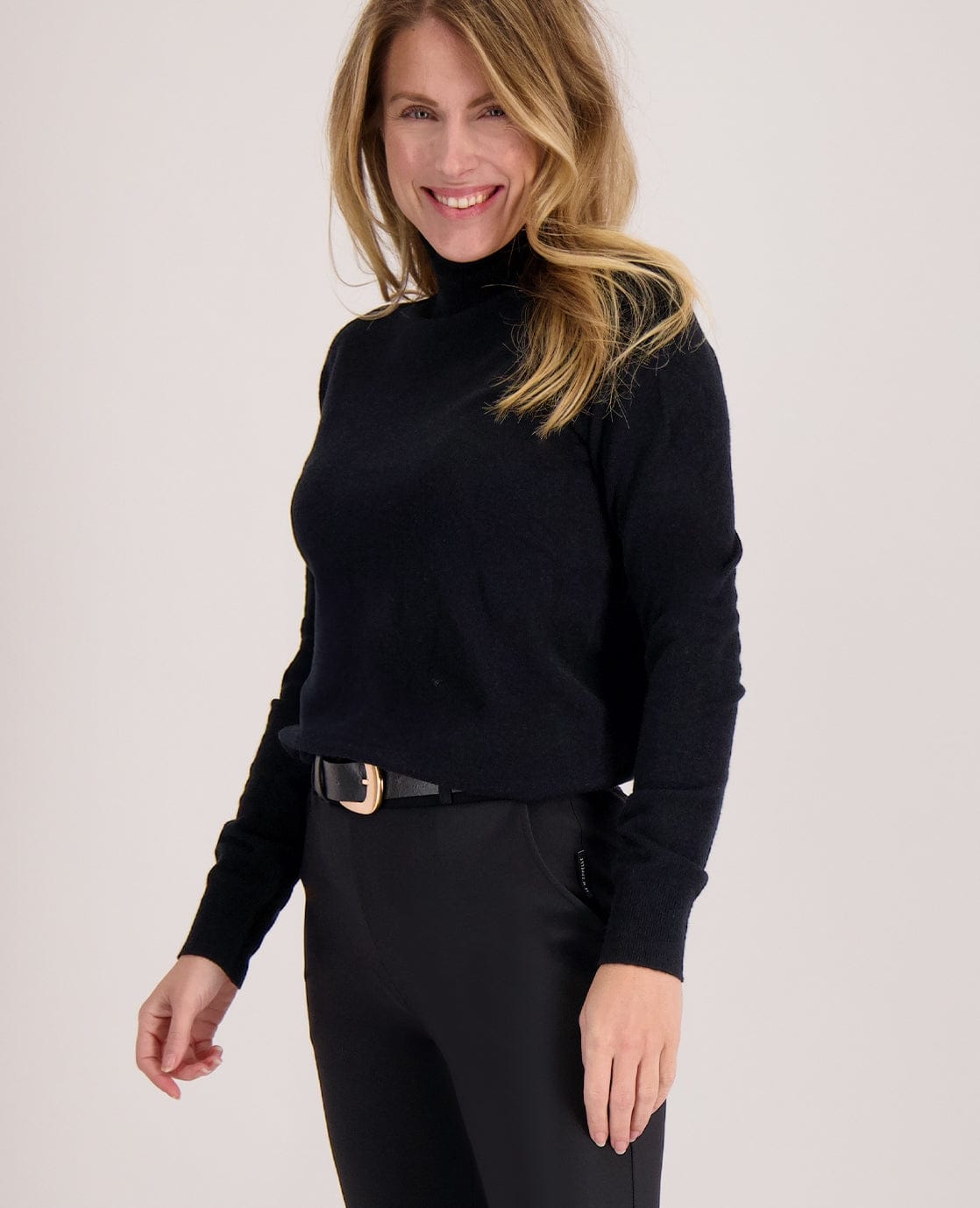 Je m'appelle Tops Zwart / S/M Top Colle | Zwart