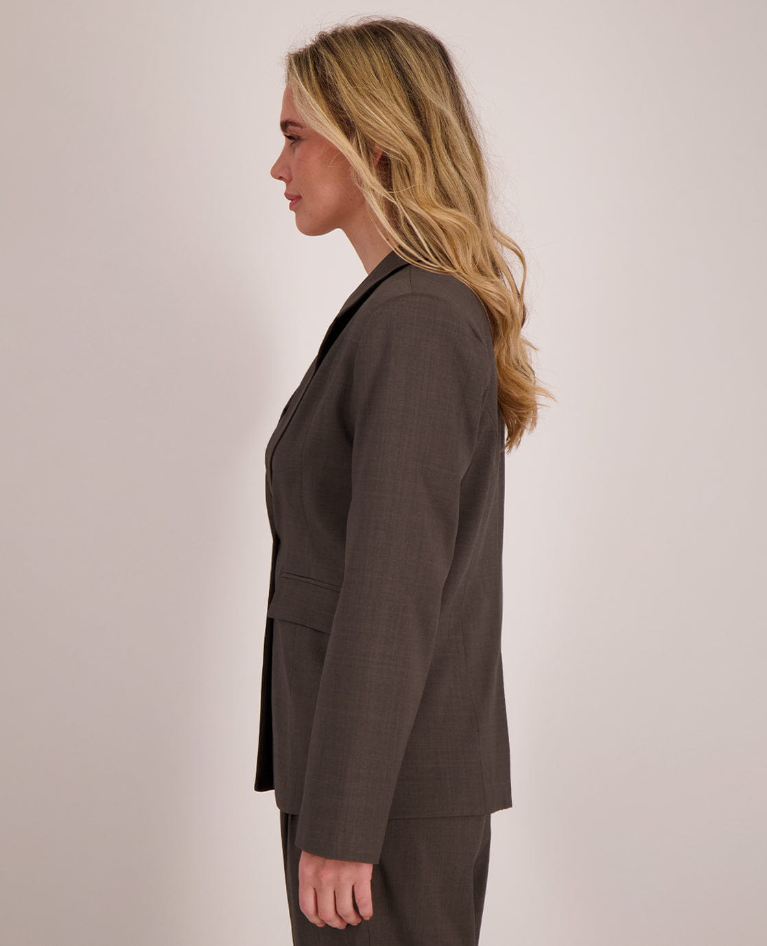 Je m'appelle Jassen Blazer Lima | Ash Brown