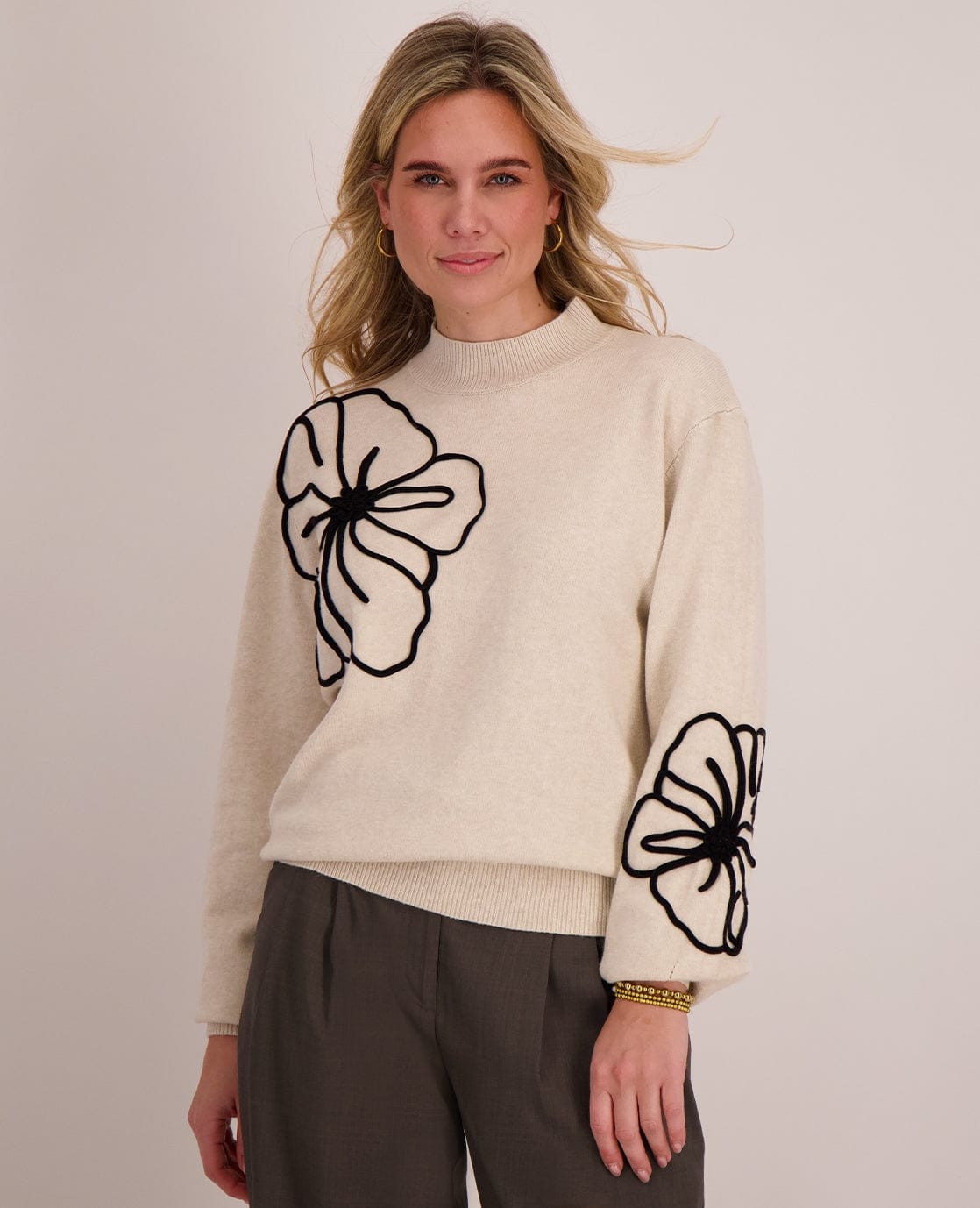 Je m'appelle Tops Pull Flowers | Dark Greige Melange / Black