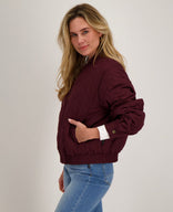 Je m'appelle Jassen Coat Aria | Burgundy