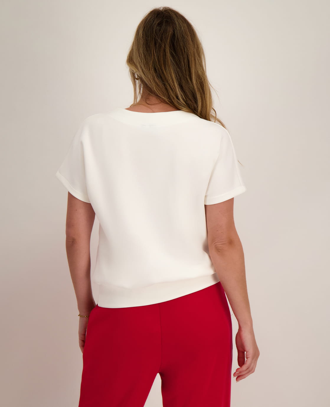 Je m'appelle Tops Top Emy | Off White