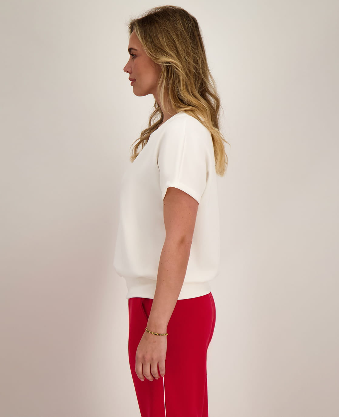 Je m'appelle Tops Top Emy | Off White