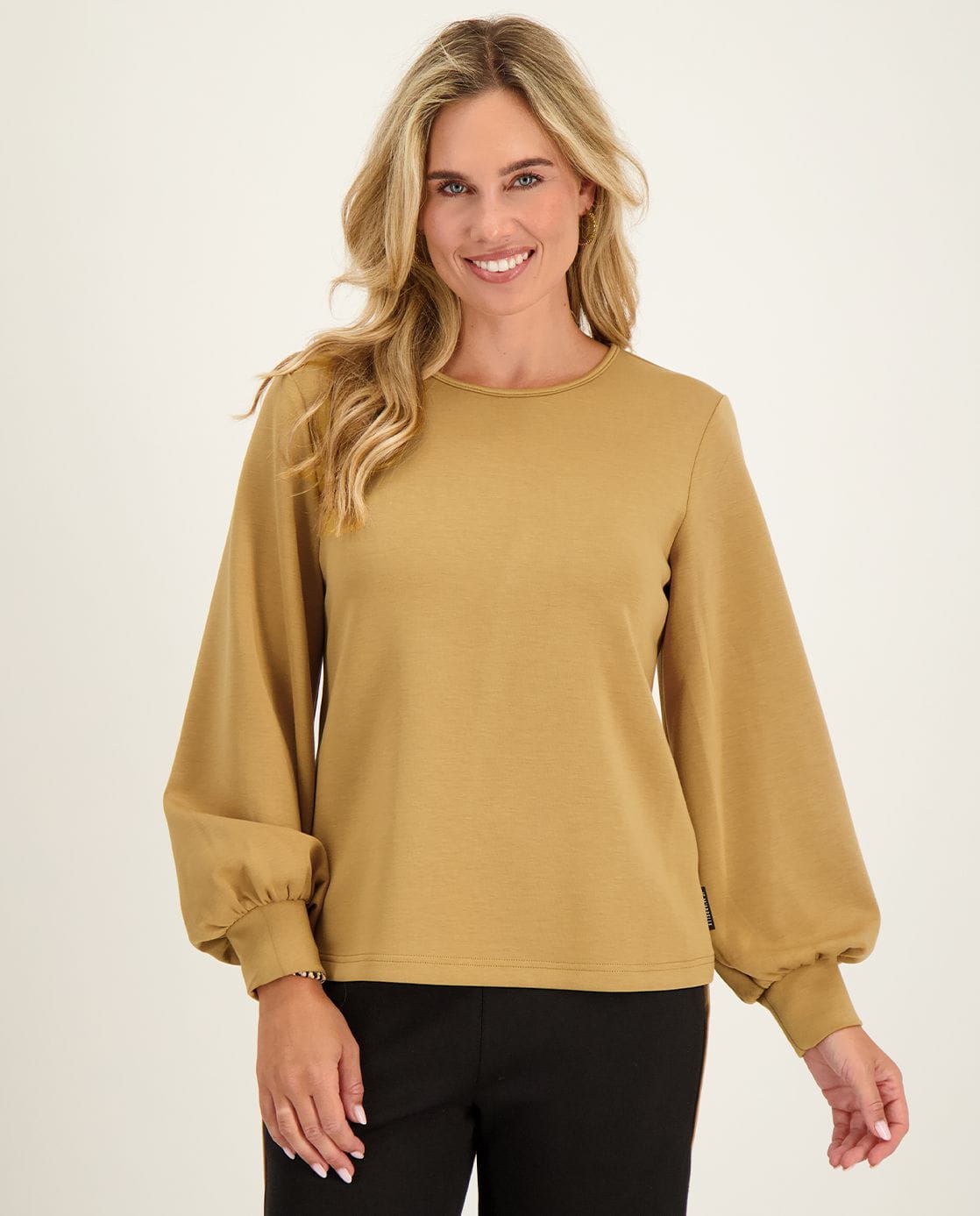 Je m'appelle Tops Top Kiki | Golden Camel