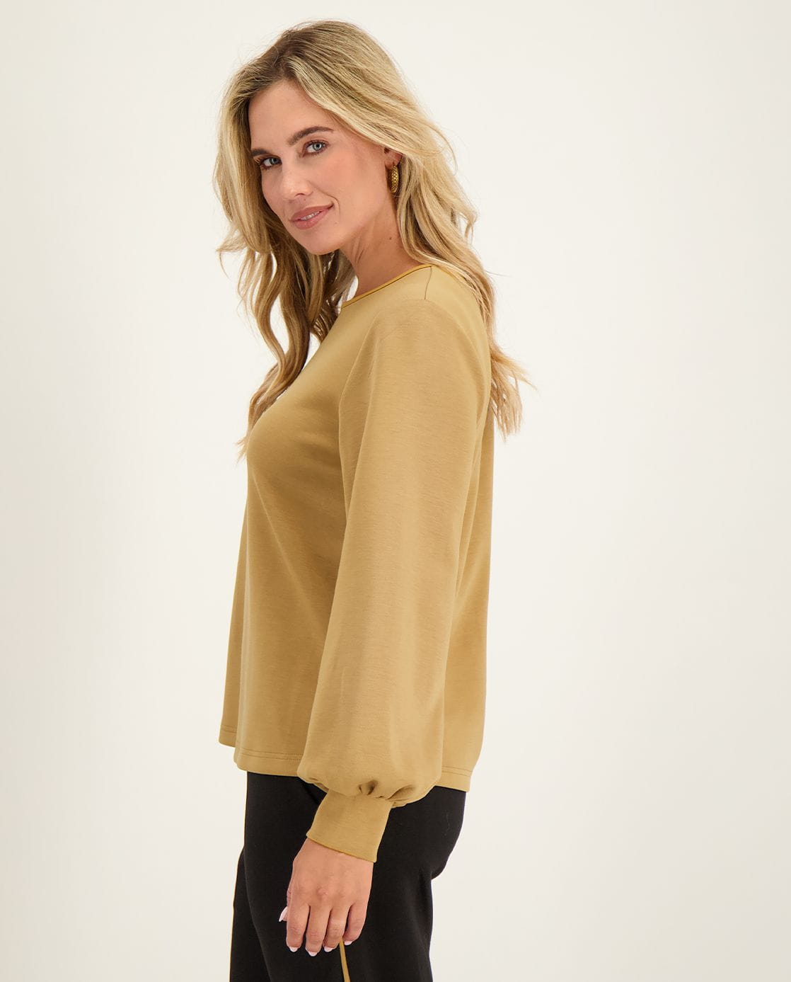 Je m'appelle Tops Top Kiki | Golden Camel