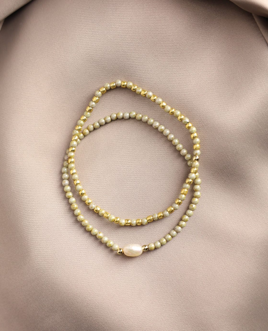 Je m'appelle Accessoires Light Olive / Gold / One Size Bracelet | Light Olive / Gold