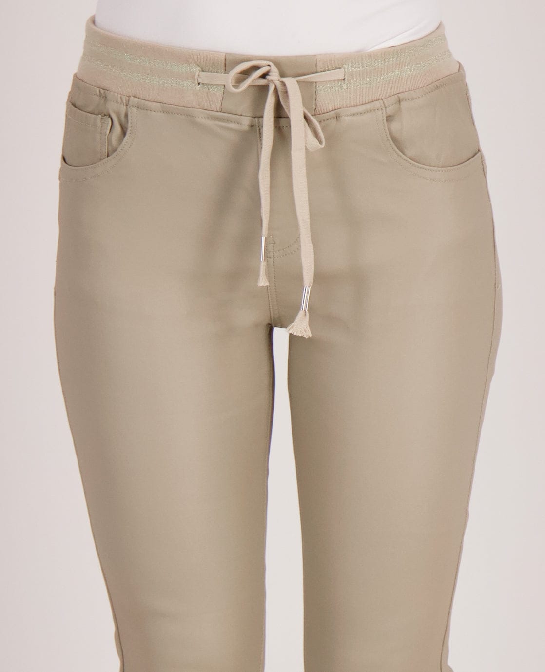 Je m'appelle Broeken Jogg Coated | Latte Macchiato