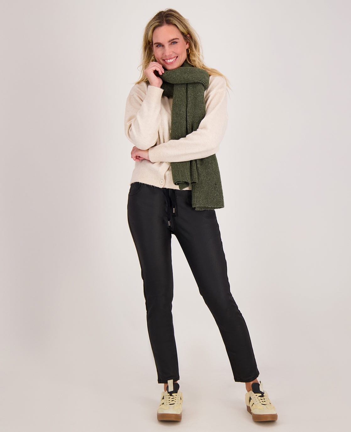 Je m'appelle Broeken Zwart / S / Regular Jogg Coated | Zwart