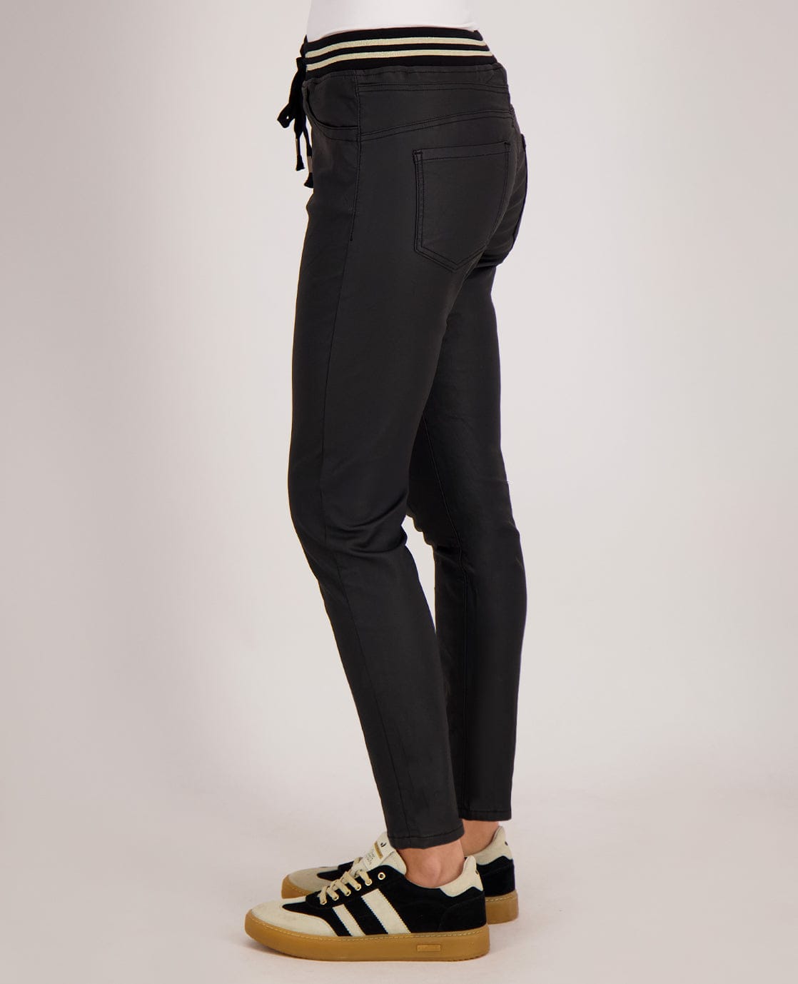 Je m'appelle Broeken Jogg Coated | Zwart