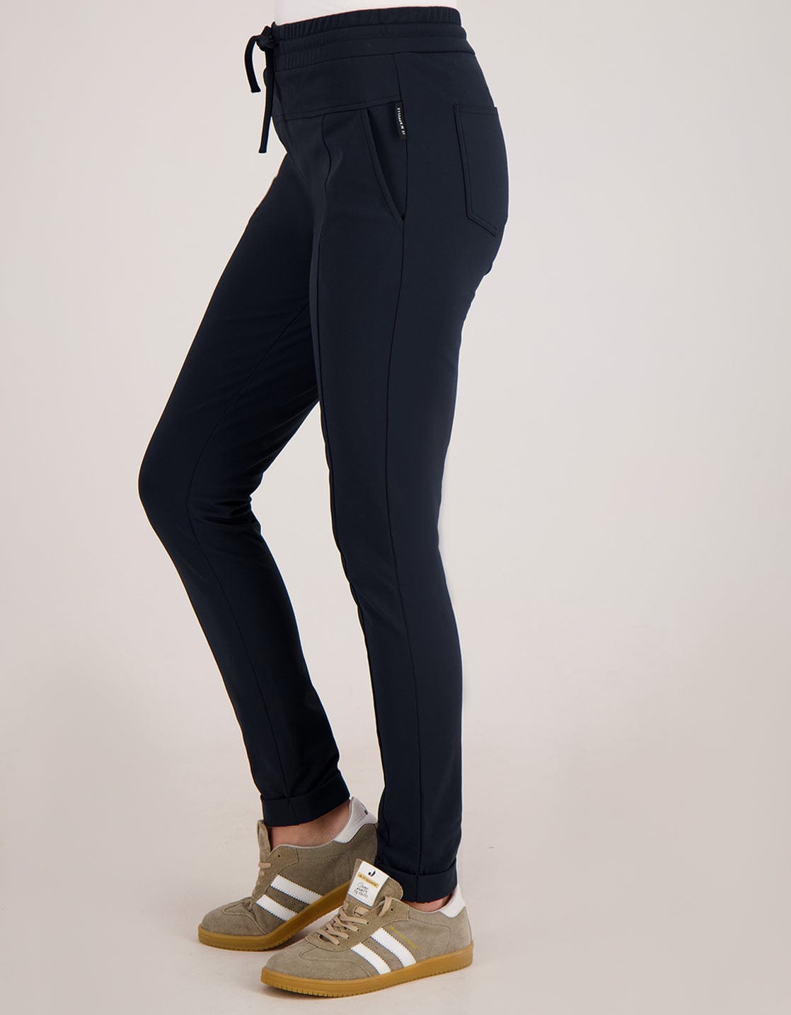 Je m'appelle Broeken Pant Regular 2.0 Travel Brushed | Donkerblauw