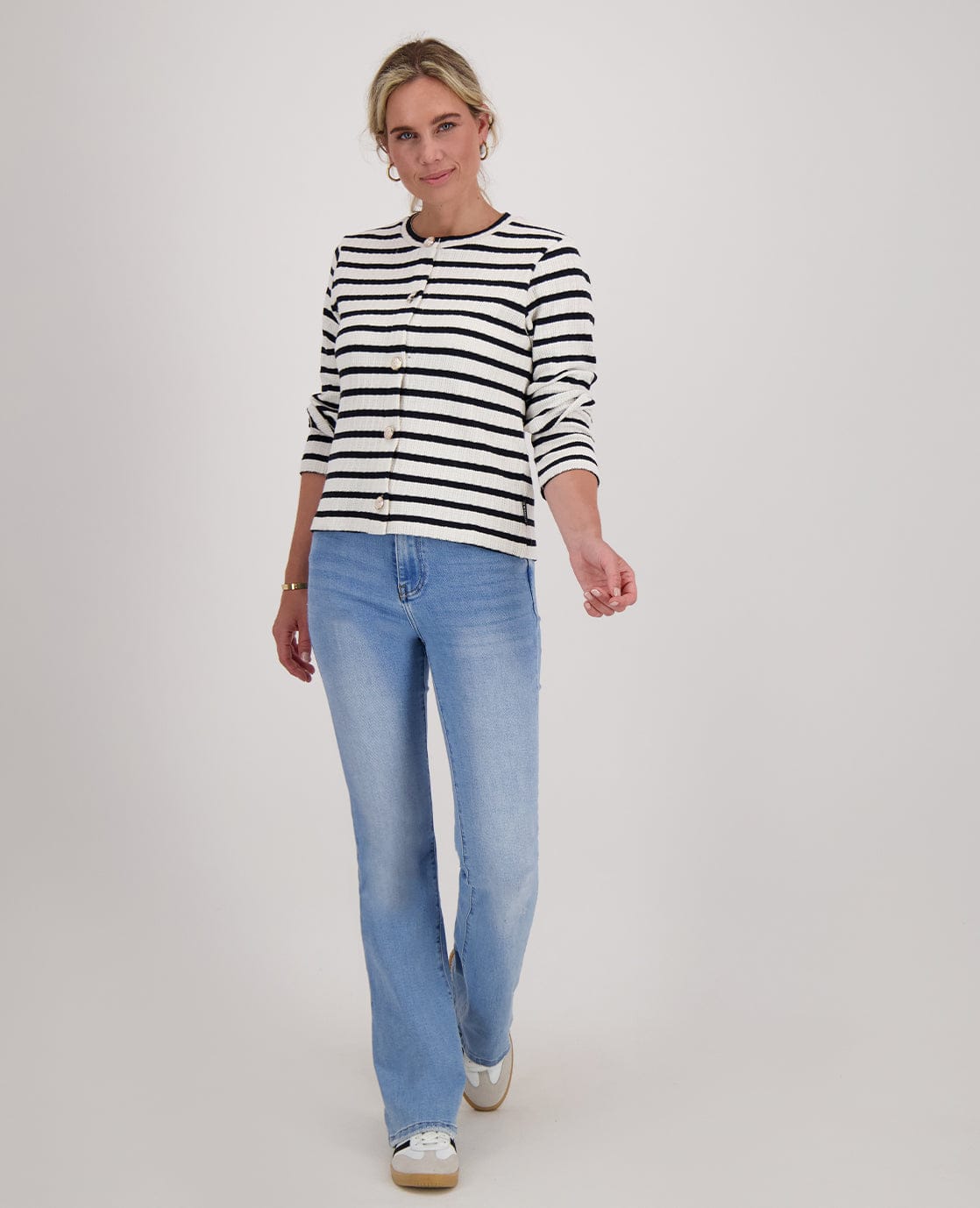 Je m'appelle Vesten Cardigan Knitted | Ecru / Midnight Blue