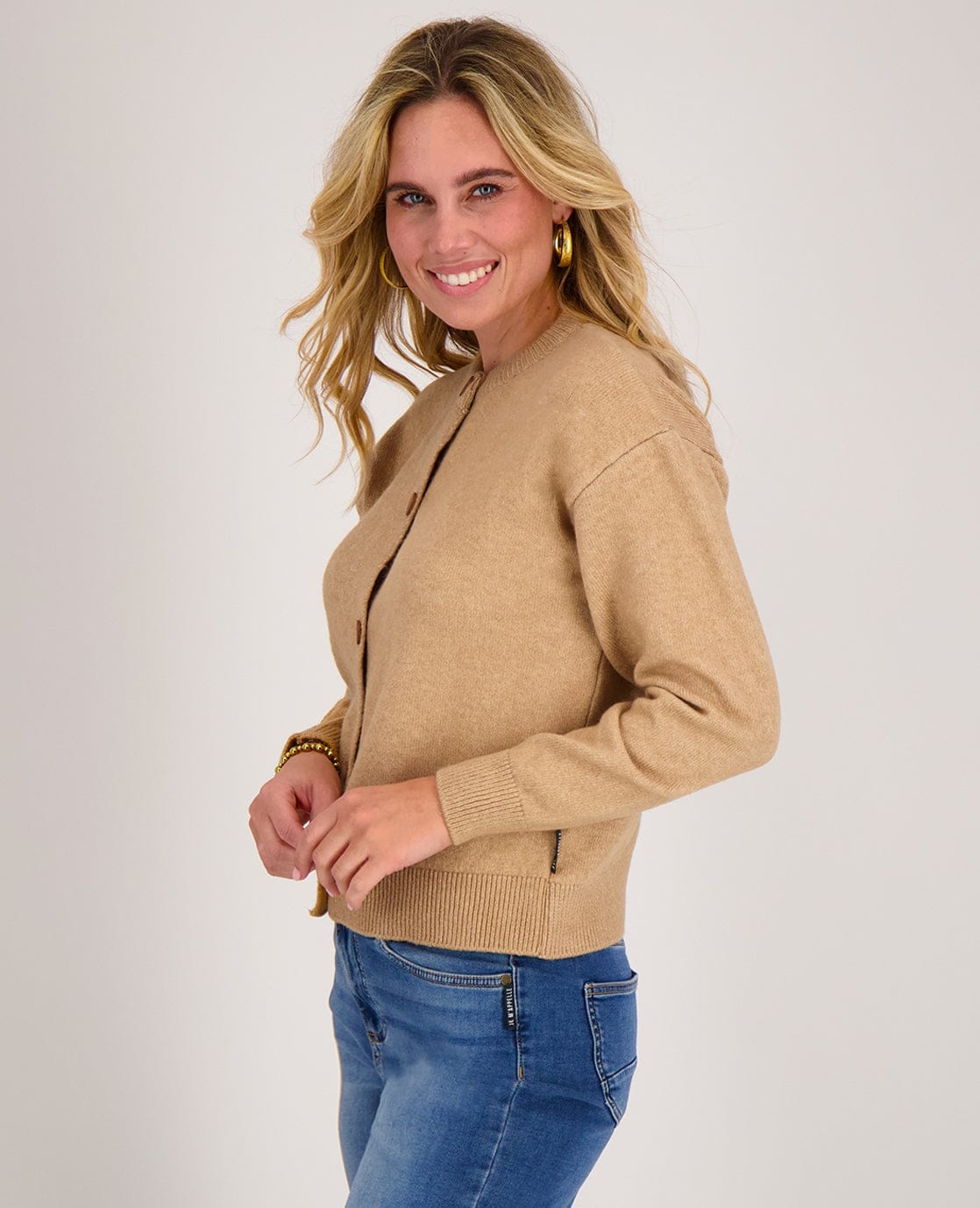 Je m'appelle Vesten Veste Mara | Toffee